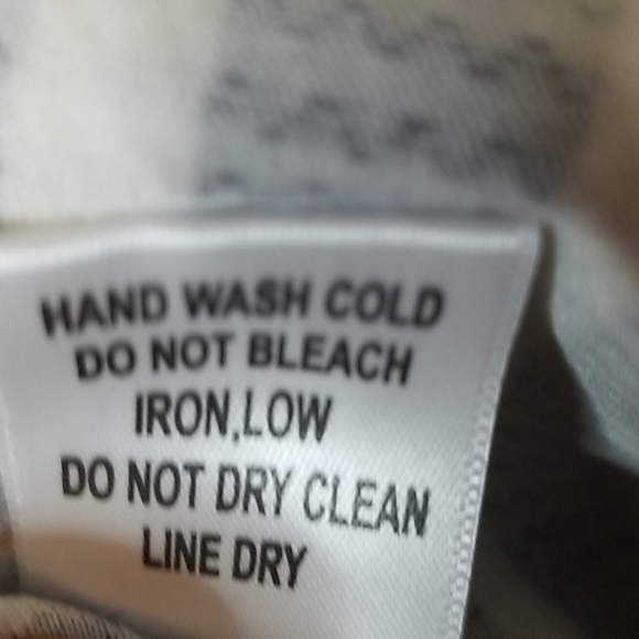 IMPULSIVE RUFFLE pepplum top - Picture 8 of 8